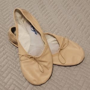 Capezio Leather Ballet shoes